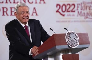 «NO PODEMOS ESTAR SOLO EN EL CIRCO, TENEMOS QUE ATENDER LOS GRANDES PROBLEMAS»: AMLO AMLO