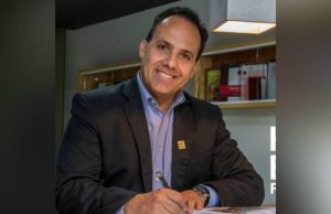 La negligencia pericial en medicina forense y su impacto en la justicia penal