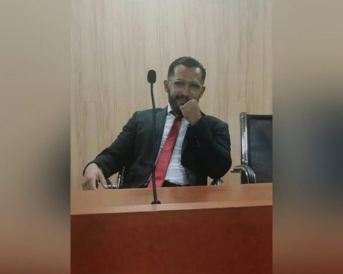 EL USO DE LA FRASE DE IMPACTO EN LOS ALEGATOS DE APERTURA