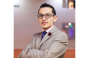 La destitución jurisdiccional en la fase de seguimiento de sentencias y dictámenes constitucionales: Caso Ecuador