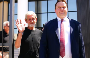 Hombre británico en Chipre que mató a su esposa enferma liberado debido al tiempo cumplido