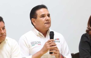 FGR investiga a Silvano Aureoles por desvíos de más de 2 mil millones en Michoacán
