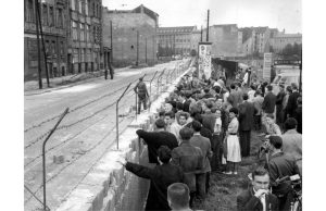 Entre el deber y la justicia