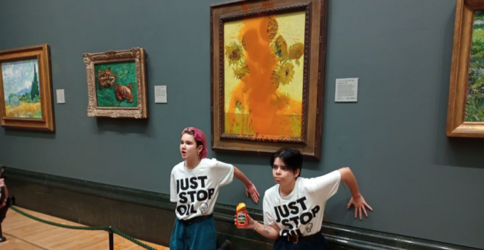 Jurado declara culpables de daño criminal a activistas que lanzaron sopa a “Los girasoles” de Van Gogh