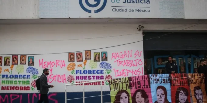 Caso Narvarte: protestan en la Fiscalía de CDMX para exigir justicia y verdad a 9 años del multihomicidio