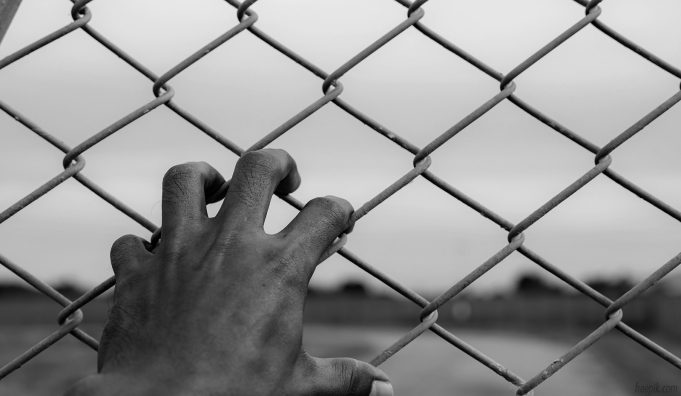 Entre el poder y la hegemonía