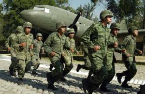 Responsabilidad penal de los mandos militares por actos de subordinados