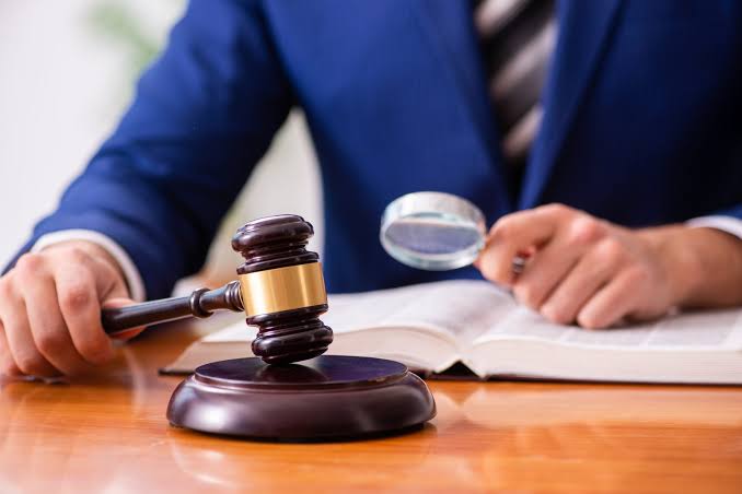 Las medidas cautelares en la responsabilidad penal de las personas jurídicas. Parte I