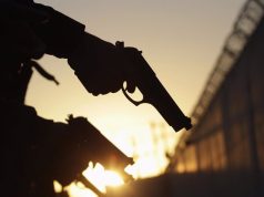 Responsabilidad sobre armas de fuego de uso exclusivo del ejército heredadas
